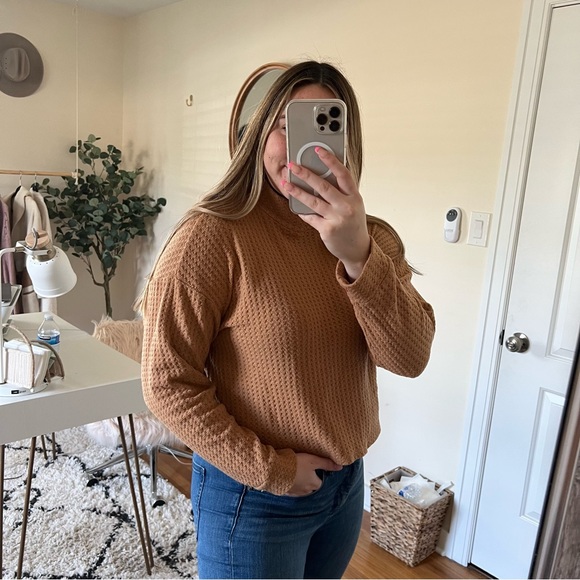 American Eagle waffle knit sweater - Picture 3 of 5